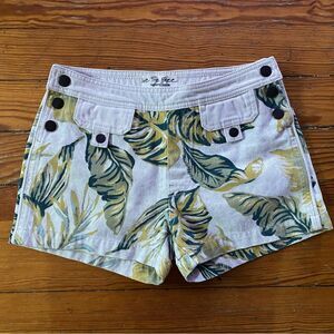 NWOT We The Free Tropical Leaves Shorts Size 24